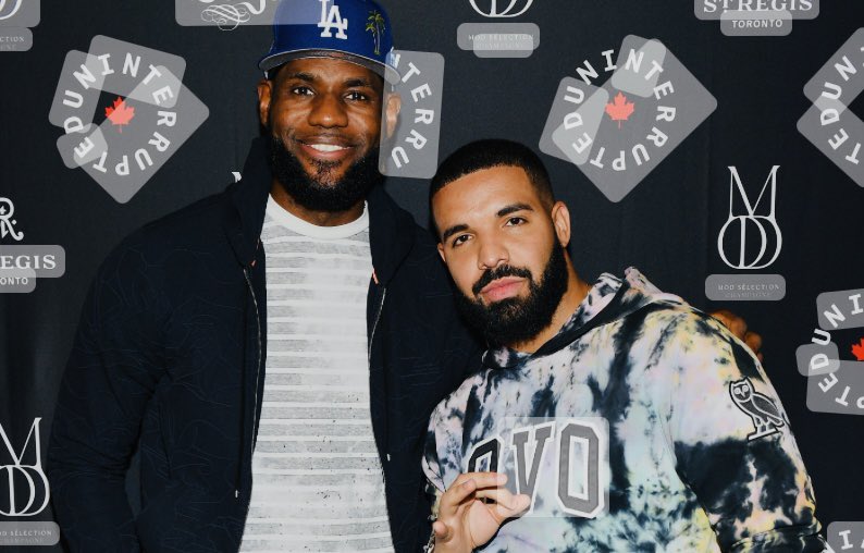 KingWow's tweet photo. Drake trying to appear tough and threaten LeBron when this exists is hilarious😭😭😭😭 https://t.co/ryLIIEV33b