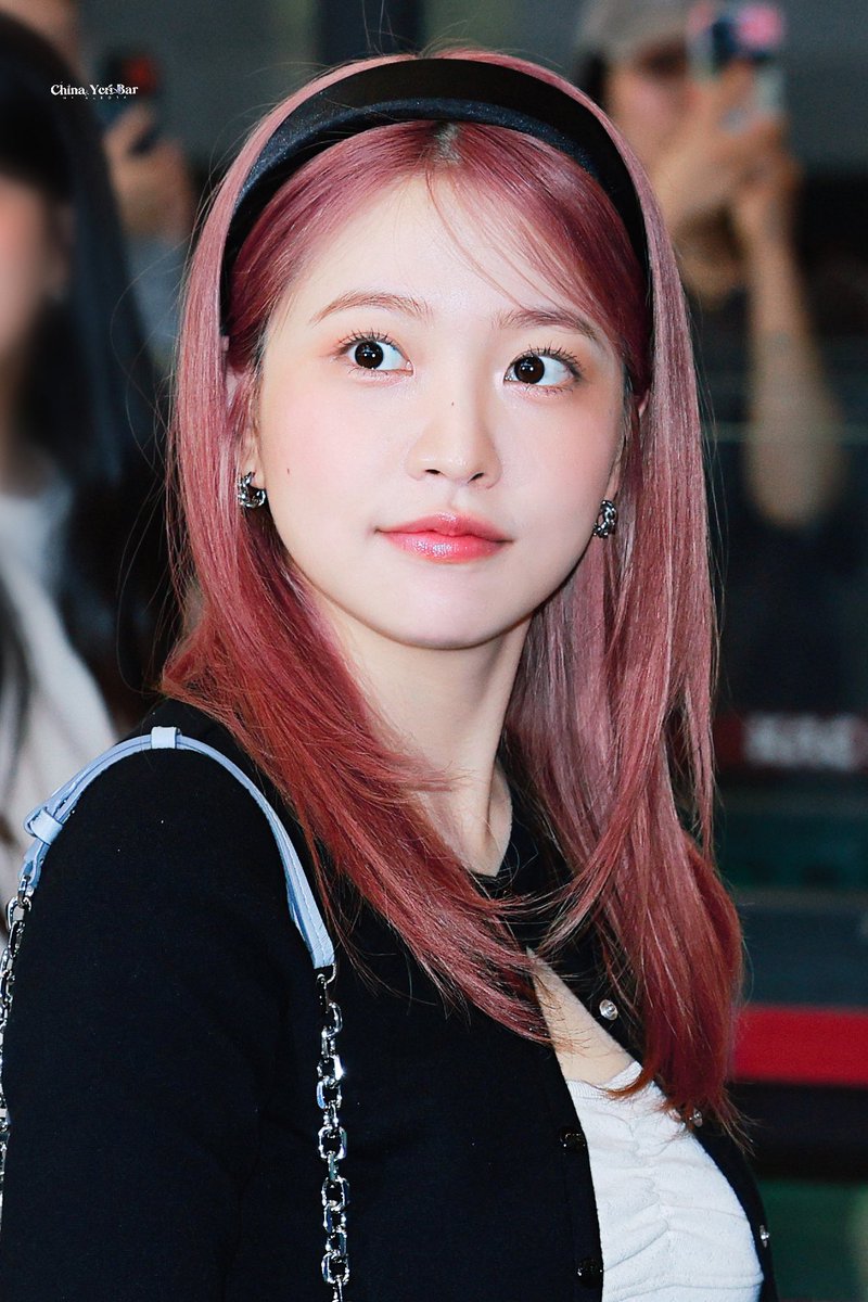ChinaYeriBar's tweet photo. 240510

🍒로 만들어볼게

#YERI  #예리 https://t.co/Fyo7dIrX4C