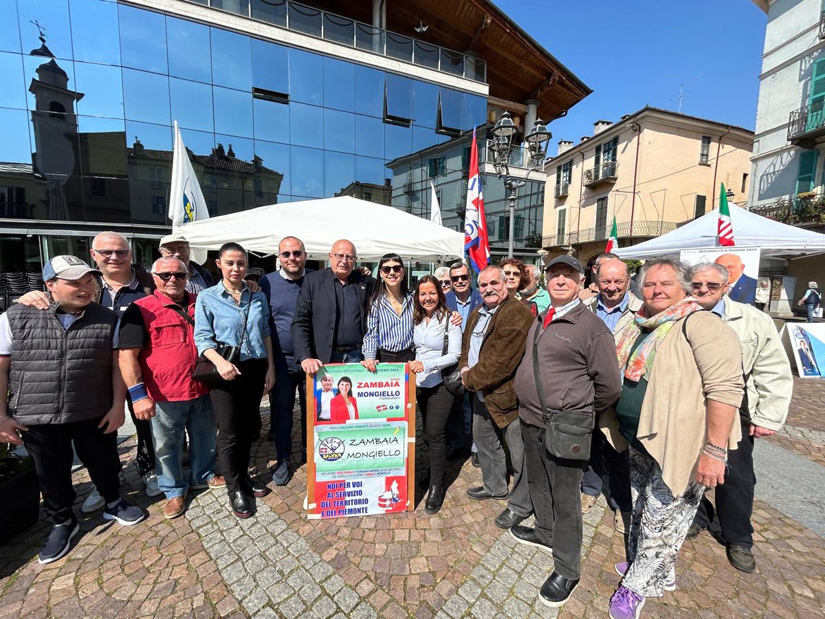 Questa mattina gazebo a #Pinerolo con i candidati Fioravanti Mongiello e Sara Zambaia. Ogni giorno di più la #Lega si conferma forza trainante e grande Sindacato del #Territorio.