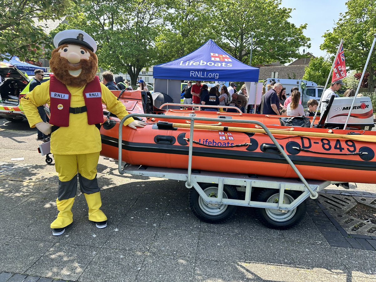 Clacton RNLI tweet media