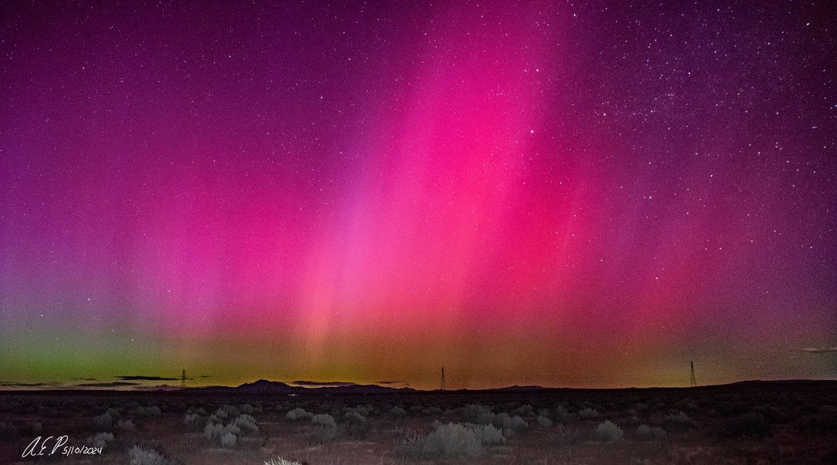 Some of my favorite #Auroraborealis shots as seen last night over the Mojave Desert. First time ever seeing an Aurora!  #cme #solarstorm #geomagneticstorm