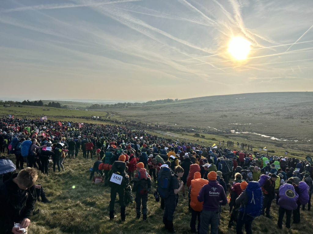 And they’re off follow the @sexeysschool teams on the Ten Tors website, 35 team DI and 45 team UJ @armytentors