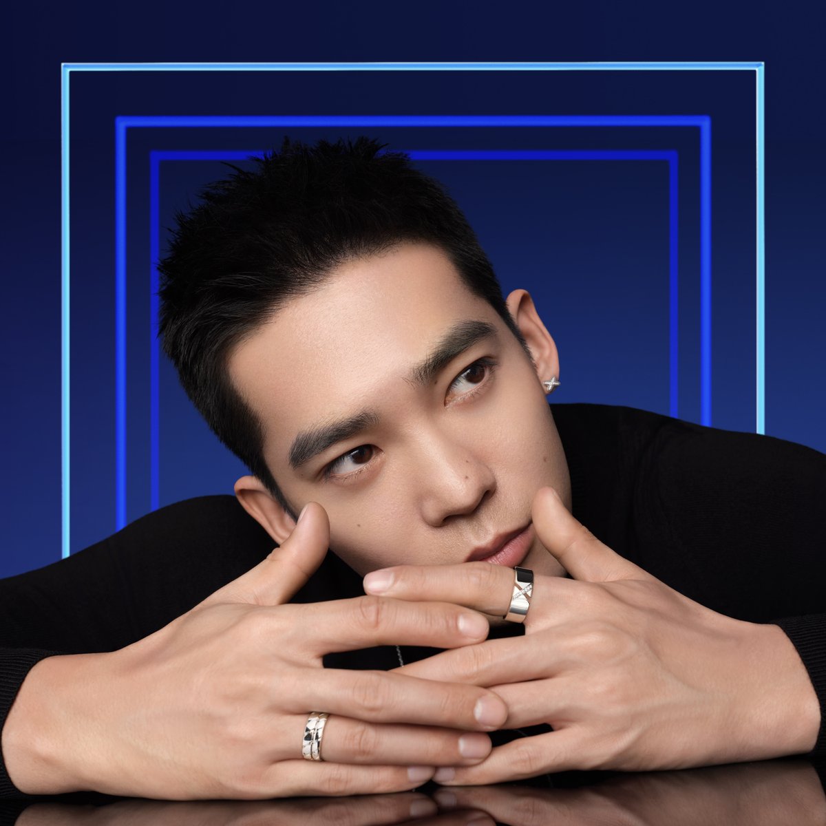 Like our China Brand Ambassador #Yosh, find your own way to say 'je t’aime' with #Chaumet. Find the perfect gift on chaumet.com/us_en/news/yos… #HowDoYouSayJetAime