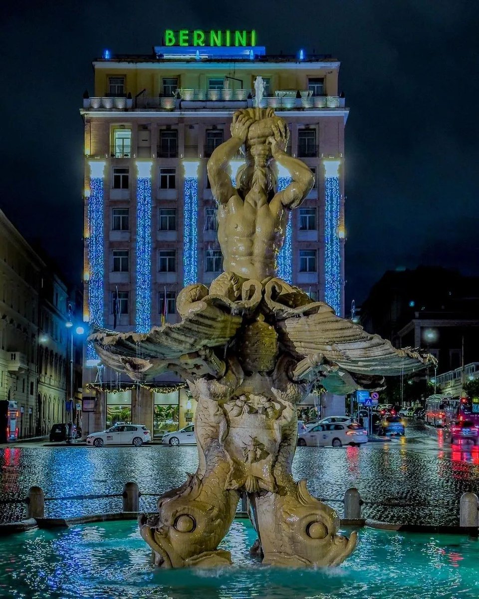 @JamesLucasIT Bernini's Fountain near the A Barberini Metro
