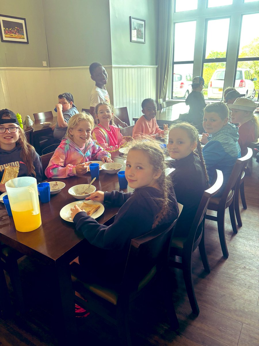 Breakfast finished and now ready to enjoy our final activity before heading home 🤍 @StAmbroseSpeke @missstantony5
