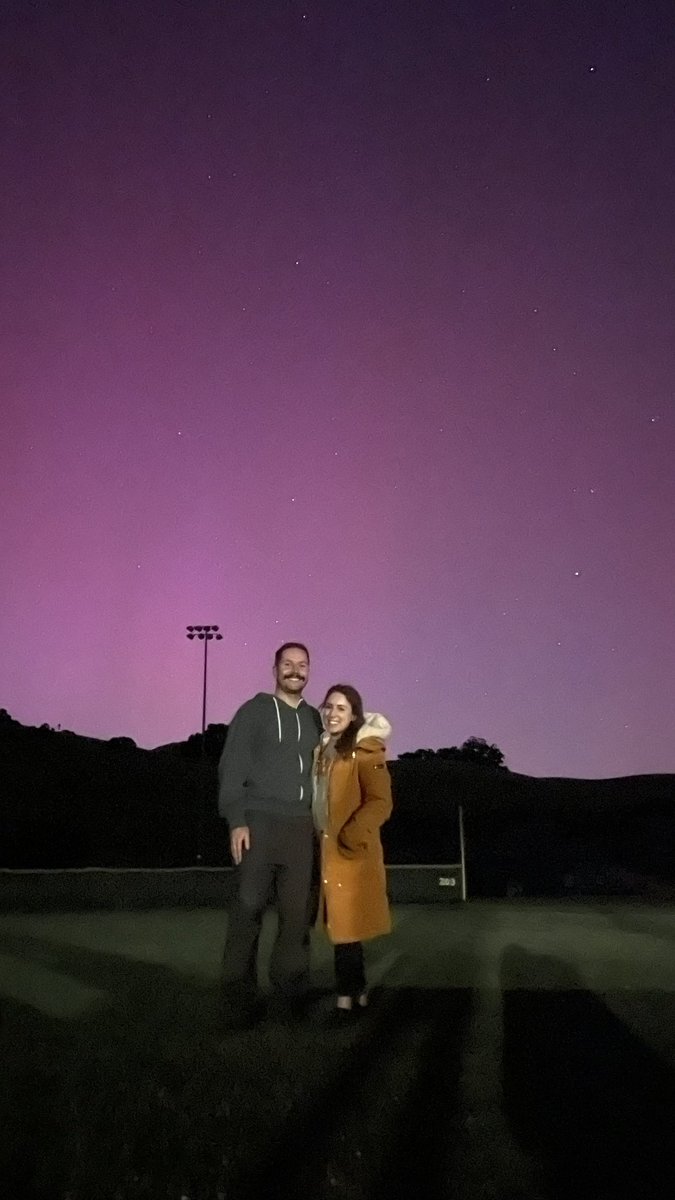 San Francisco Bay Area, wake up — the aurora borealis is in our backyard! All pics taken within the last 10 minutes in the East Bay Hills. Don’t worry about getting up North just get away from city lights. Night mode 10 second option works well for capturing the lights📱