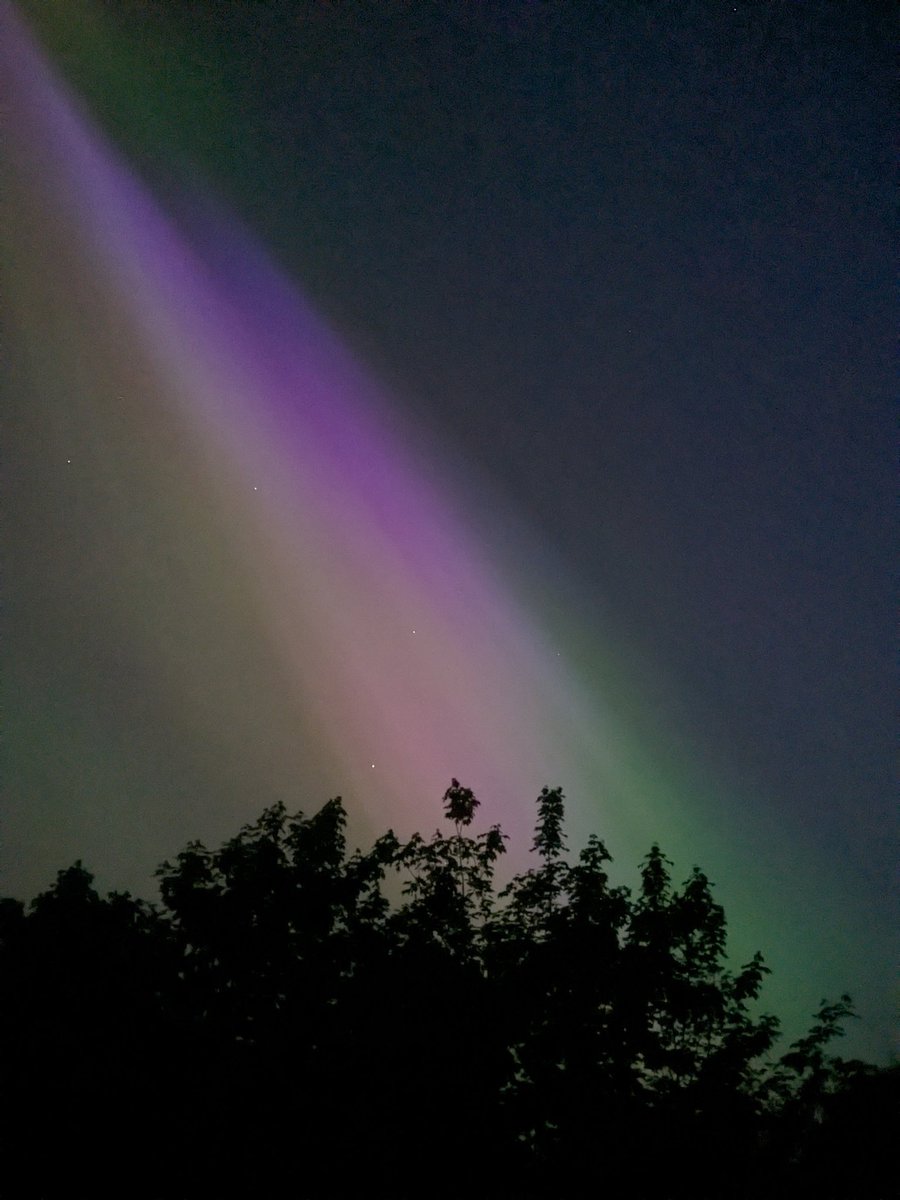 William R Hyde (@william_r_hyde) on Twitter photo Northern lights in the UK last night....... Northern lights in the UK last night.......