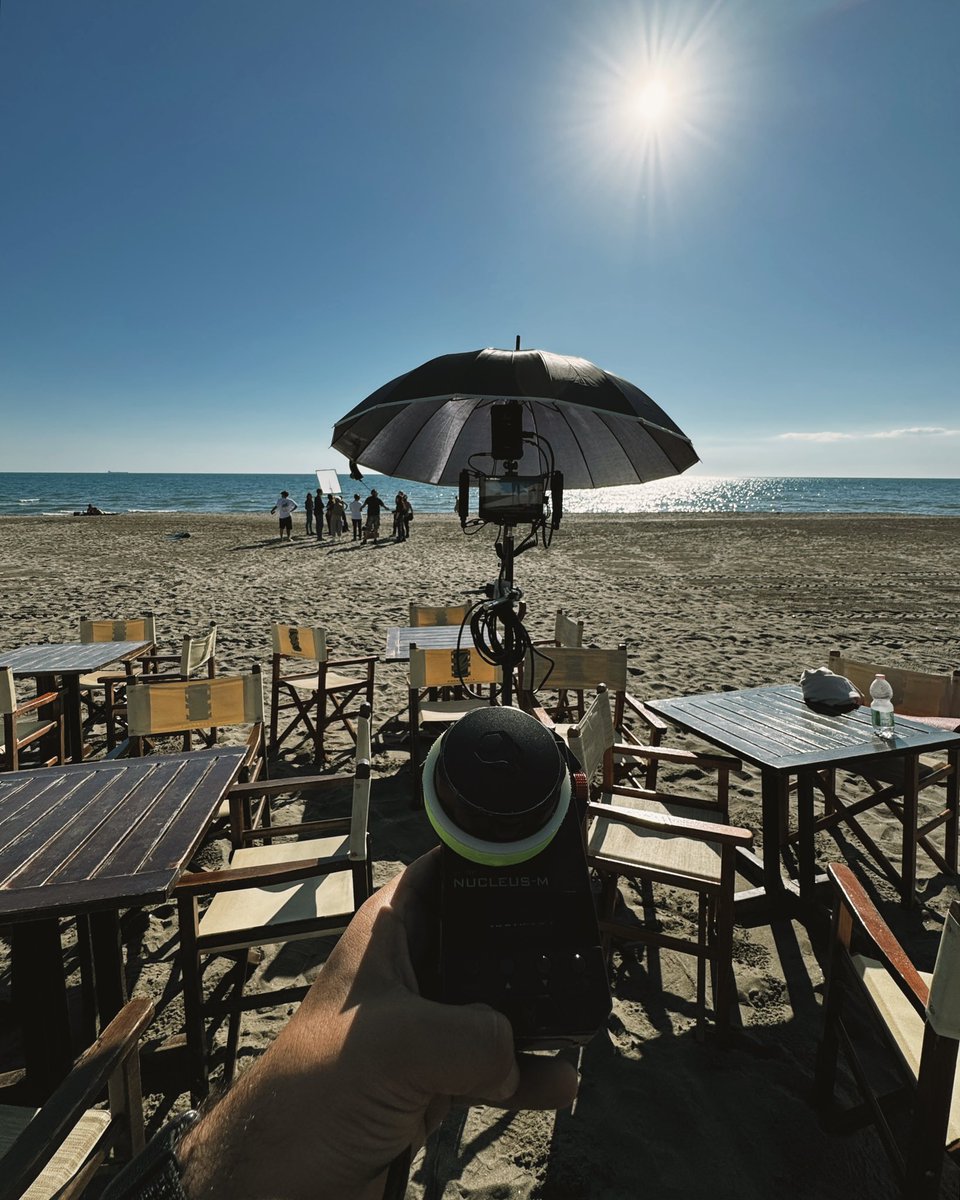 Djanlu_'s tweet image. Segno dell’abbronzatura cento cento
#focuspuller