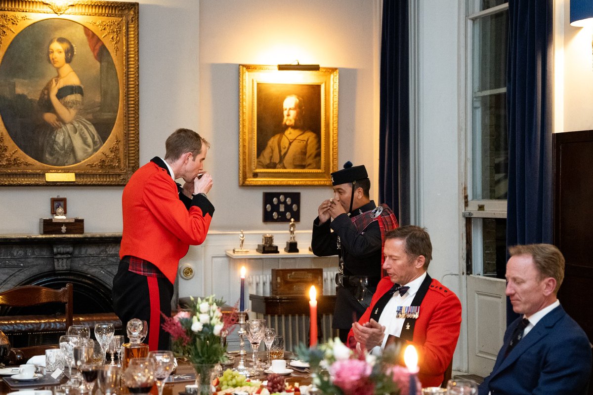 On 2 May 24, the RHQ QG SIGNALS conducted a Dinner Night at St James Palace. The event was attended by His Excellency Mr Gyan Chandra Acharya, the Ambassador of Nepal for the UK and the Col of the Regt including other guests.