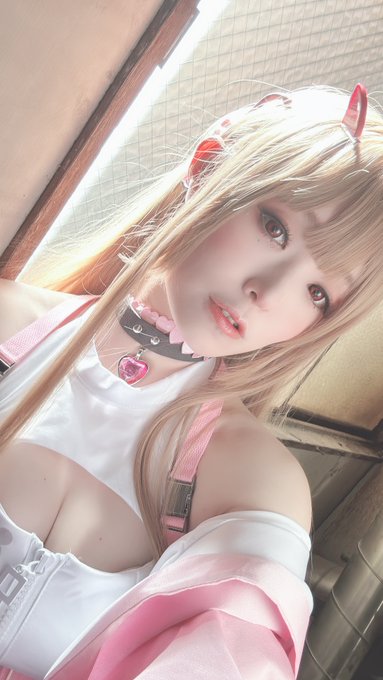 Twitterのコスプレ画像3