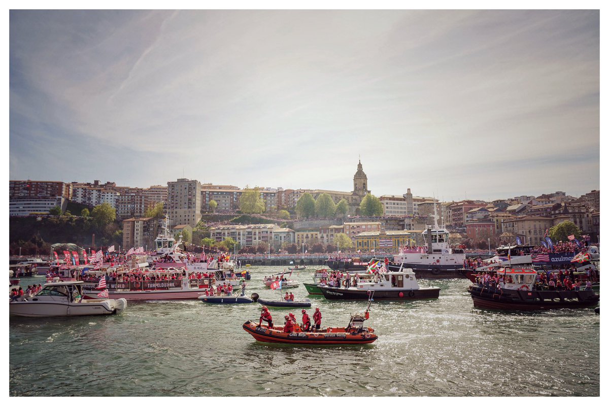 La Gabarra (parte II)
Un mes después, que gran día. 

#danidepablosfotografia #fotografiados #lagabarra #copadelrey #campeonesdecopa #athleticclub #athletictxapeldun #zuzaranagusia #lagabarraathletic