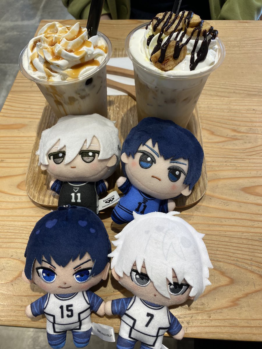shake_umaa's tweet photo. 観に行った！！
色紙凛だったけど良き👍
潔欲しかった〜😂😂 https://t.co/SxVrqePwPI