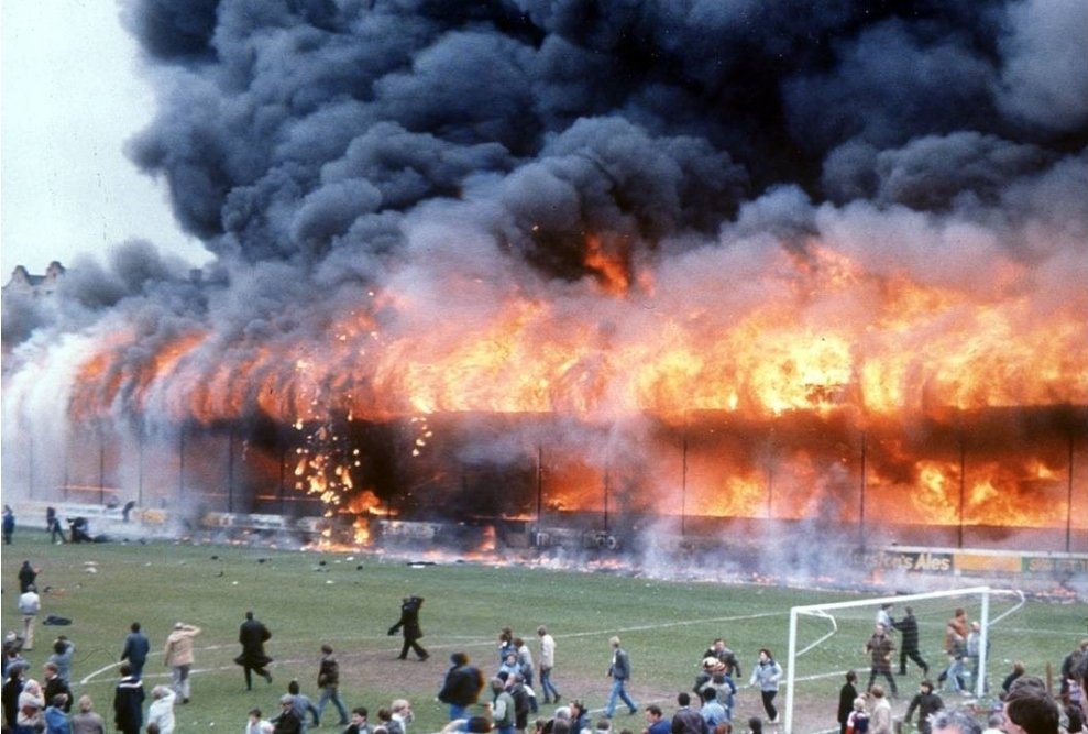 Today marks the 39th anniversary of the Bradford fire. 56 people lost their lives. The football tradegy that media conveniently  forgets about. #BradfordFire #NeverForget #ValleyParade
