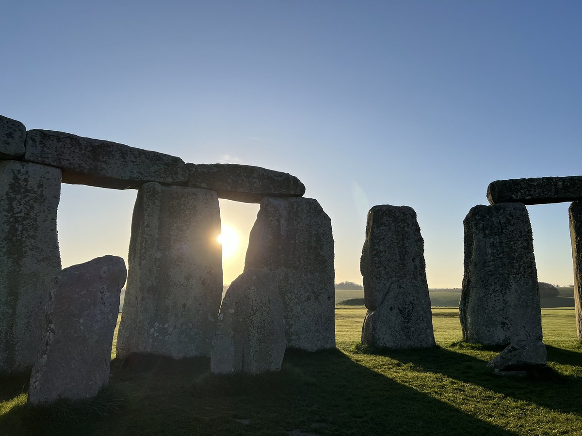 Sunrise at Stonehenge today (11th May) was at 5.21am, sunset is at 8.45pm ☀️