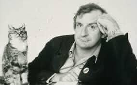 Raising a Pan Galactic Gargle Blaster to Douglas Adams who passed away 11th May 2001. I loved the BBC TV series ‘Hitchhikers Guide to the Galaxy’ It was very much a part of my childhood. He also wrote Shada and City of Death 😀