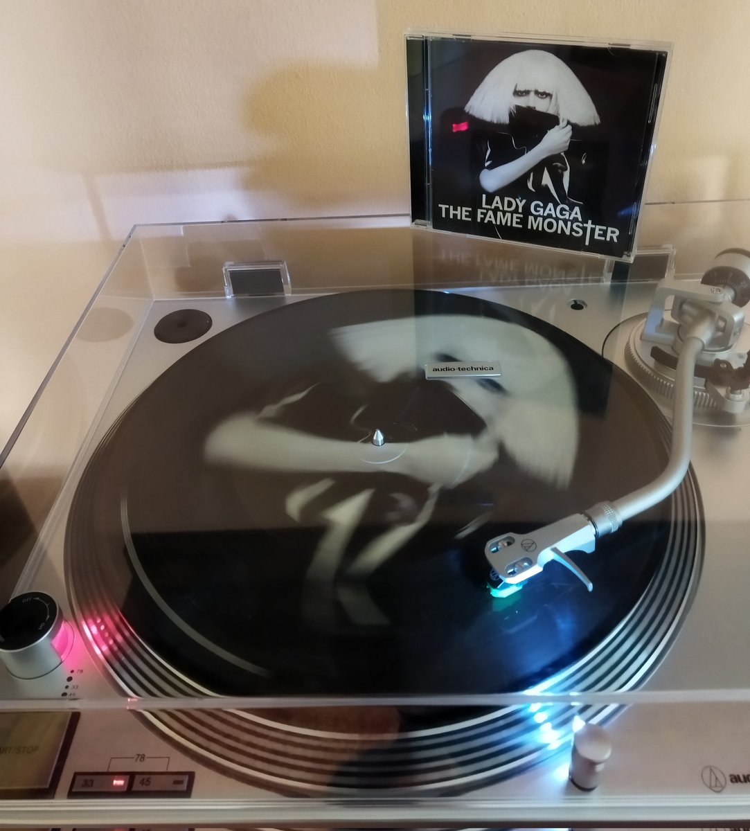 Arnoldtrainer's tweet photo. Party time! 🎂🎉🎆

Lady Gaga - The Fame Monster

Lady Gaga – RedOne – Space Cowboy – Ron Fair – Abraham Laboriel Jr. – Tal Herzberg – John Goux – Fernando Garibay - Beyoncé – The Regiment Horns – Eric Jackson – Teyonie – Stacy Dulan

2009
#Picturevinyl #vinylrecords #Electropop https://t.co/ayuFbTezw1