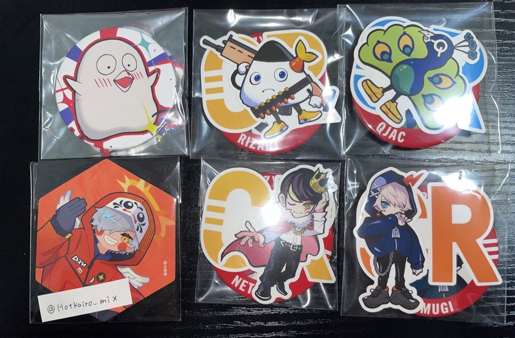 【譲渡】CR Crazy Raccoon 
MEMBER CAN BADGE &amp; STICKERS SET 2 3 4
CRフェス 缶バッジ 

譲 ♥️🐧🐝🅾️🅱️🅾️🍙🦚👑⚡️

求 定価+送料

👑は複数個まとめての方
都内手渡し･郵送可