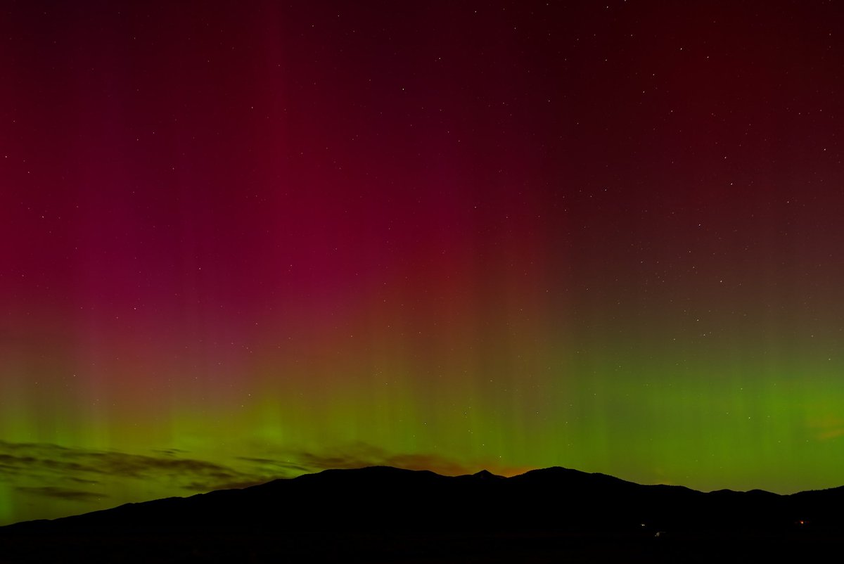 Crazy! Never dreamed that I would be able to see the #Auroraborealis this close to home. #AuroraBoreal 2024