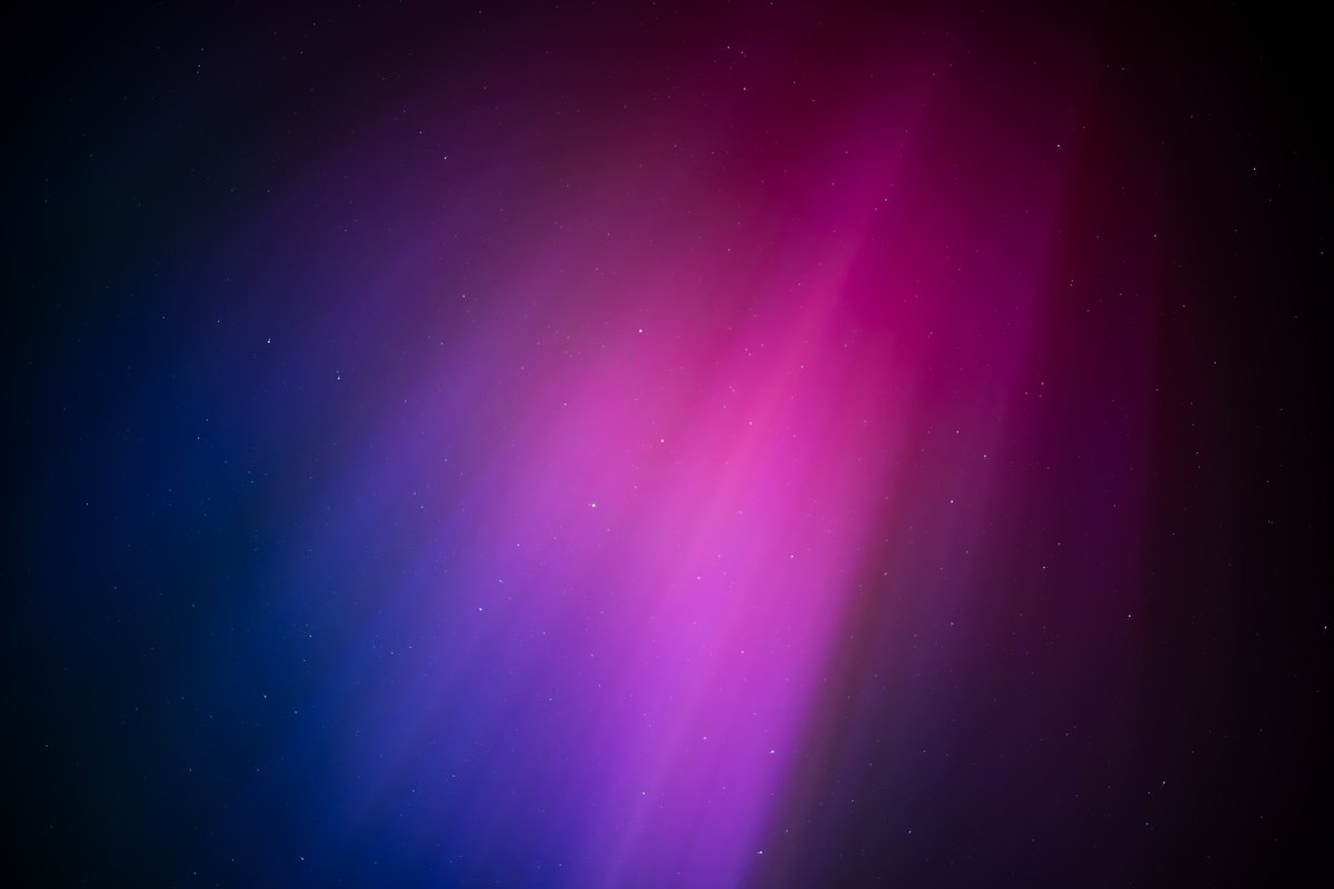 Obligatory borealis photos from last night. First time ever seeing them ❤️ Need a trip to Norway and/or Iceland next!