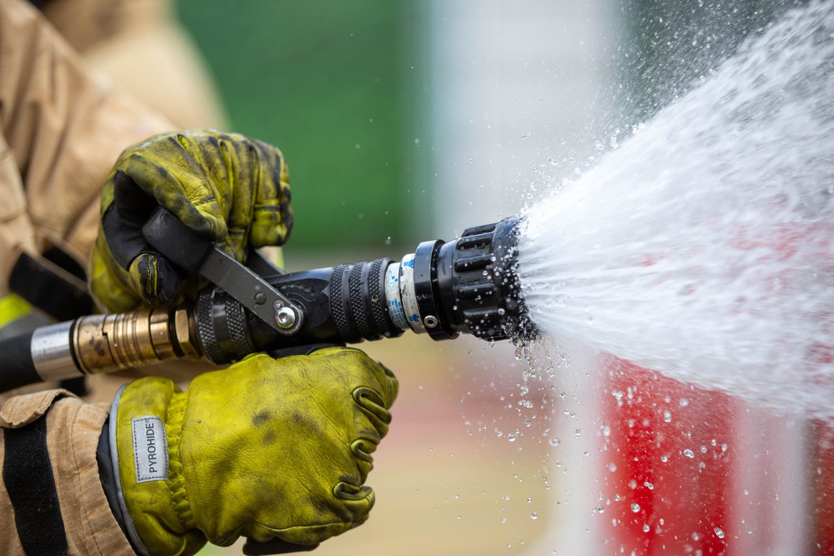 Firefighters extinguished a shed fire last night in #Rainham. More, here: kent.fire-uk.org/incident/medwa…