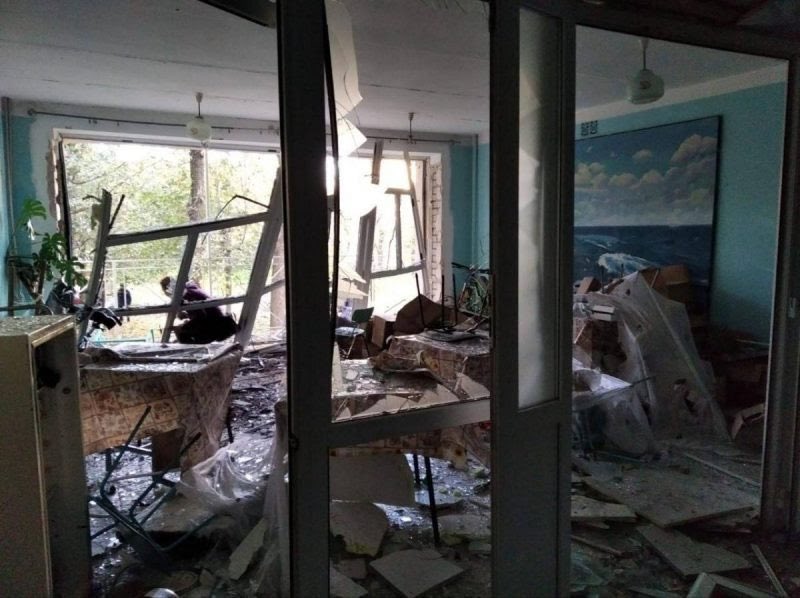 Since the beginning of the full-scale war, 510 medical facilities in Ukraine damaged by 🇷🇺 aggression have been fully restored, @MoH_Ukraine reports. Another 355 medical facilities are being partially rebuilt. At the same time, the attacks continue. For more than 2 years of…