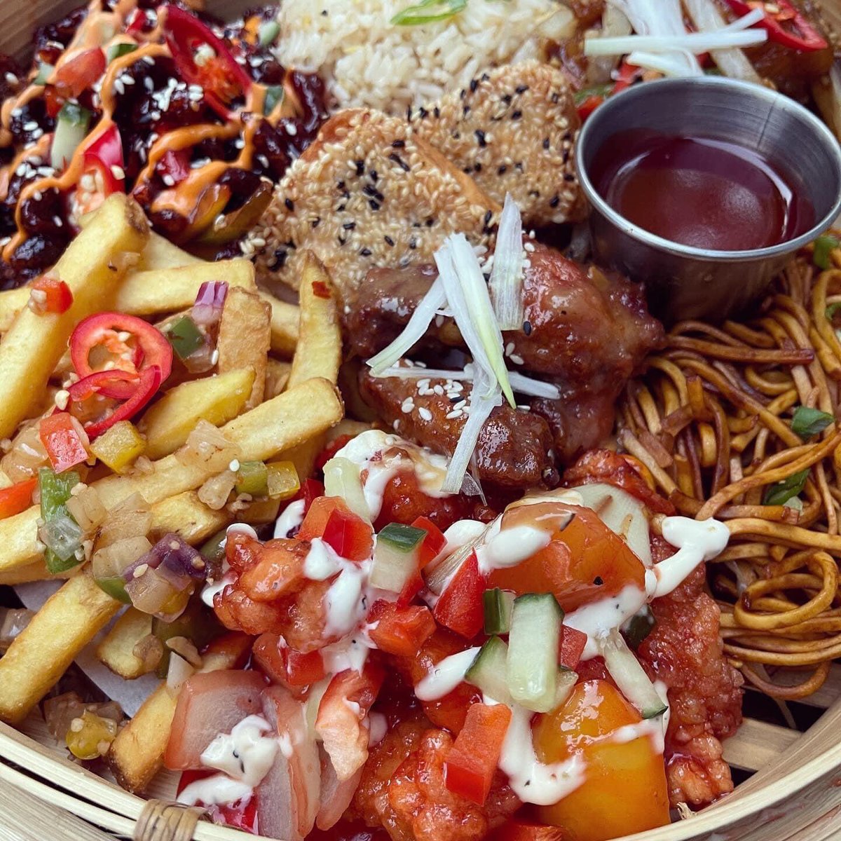 #DaddyFu - The Latest and Biggest of the Fu Basket Trilogy! Your fully personalised Chinese Comfort Food Basket exactly the way you want it! Which Fu Basket will you be going for? Available at #Swinton only as we trial the DaddyFu - reserve your table at WowYauChow.com