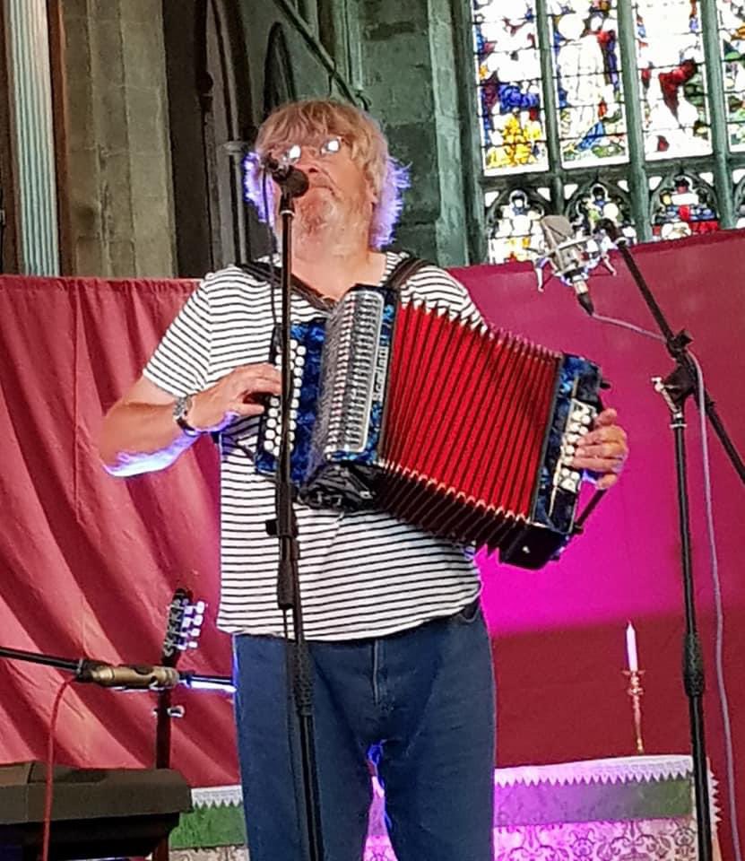 TimMoonMusic's tweet image. Squeeze me, please me.