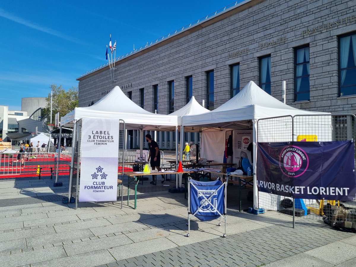 #TerreDeJeux2024 à #Lorient
Ça continue ce samedi avec une grande journée de #basket3x3, du #breaking, du #graff et de la musique
Toute la journée sur ka.place de l'hôtel de ville
Détail du programme 👇
lorient.bzh/terredejeux202…