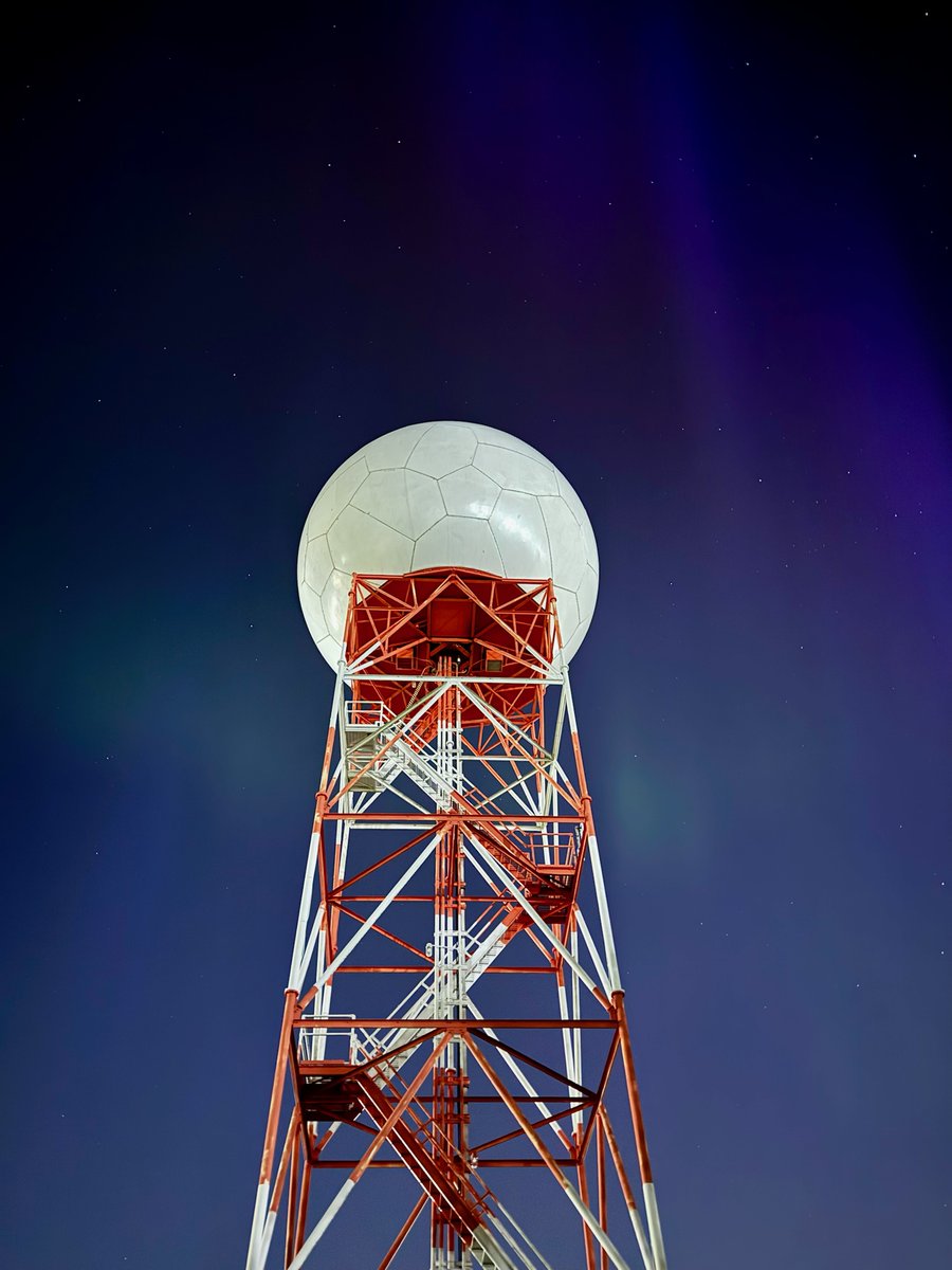 NWSChicago's tweet image. We just had an incredible burst with vibrant colors!