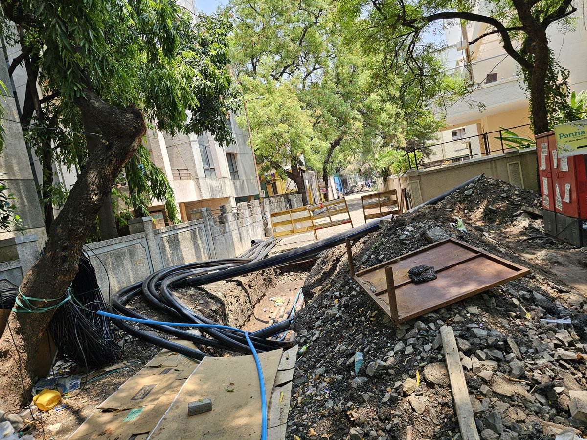 lonethinker's tweet photo. @SidShirole @mohol_murlidhar @BJP4Maharashtra @BJP4India voting this time will be a mere formality! All hope is lost if grassroot problems are ignored for months without consequence and all you talk about is more projects in name of development. Who takes responsibility here?? https://t.co/mwgjBDlUHT