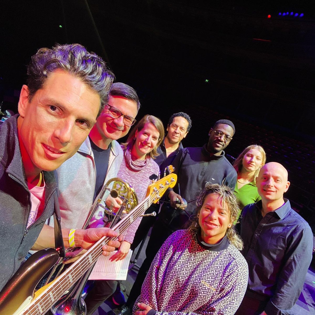 Blues&RootsEnsemble (@bluesrootsband) on Twitter photo Belatedly reflecting on a wonderful night <a href="/royalalberthall/">Royal Albert Hall</a> with <a href="/mertonmusic/">MertonMusic</a> back in March. BARE performed a new Mingus arrangement alongside 1300 singers & then accompanied the massed choir for a stunning new suit of music composed by <a href="/ChurchillMusic/">Pete Churchill</a> & <a href="/SaundersMusic/">Adam Saunders</a>.
#musiced Belatedly reflecting on a wonderful night <a href="/royalalberthall/">Royal Albert Hall</a> with <a href="/mertonmusic/">MertonMusic</a> back in March. BARE performed a new Mingus arrangement alongside 1300 singers & then accompanied the massed choir for a stunning new suit of music composed by <a href="/ChurchillMusic/">Pete Churchill</a> & <a href="/SaundersMusic/">Adam Saunders</a>.
#musiced