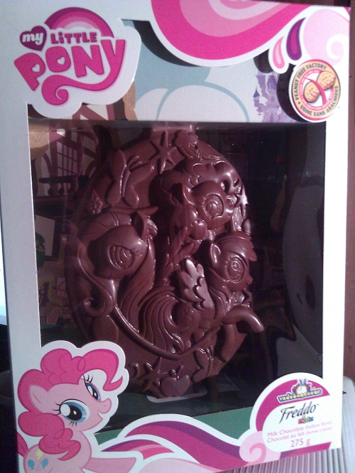 CrazyMLPMoments's tweet photo. Official My Little Pony Easter egg chocolate is discovered. (2012/13) https://t.co/mwIG3Y8jmr
