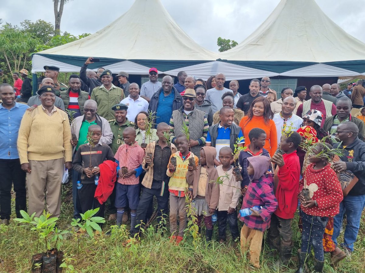 Office of the Prime Cabinet Secretary during the tree planting exercise in Tharaka Nithi.

#NationalTreePlantingDay