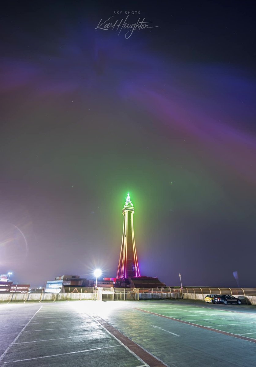 Whoa! The Northern Lights over Blackpool last night 😍✨ 📷 Sky Shots Karl Houghton