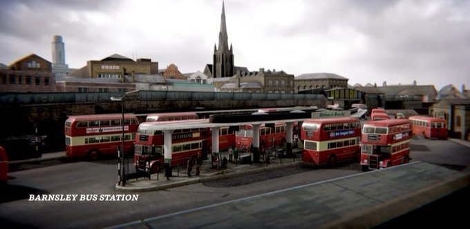 #TravelTuesday Our 1960s reconstruction of Eldon Street begins at the bus station before taking you along Eldon Street and the Victorian Arcade Watch on YouTube 👇 youtu.be/spwjGDcQKwA Created as part of the @Eldonhaz project with @HistoricEngland & @BarnsleyCouncil