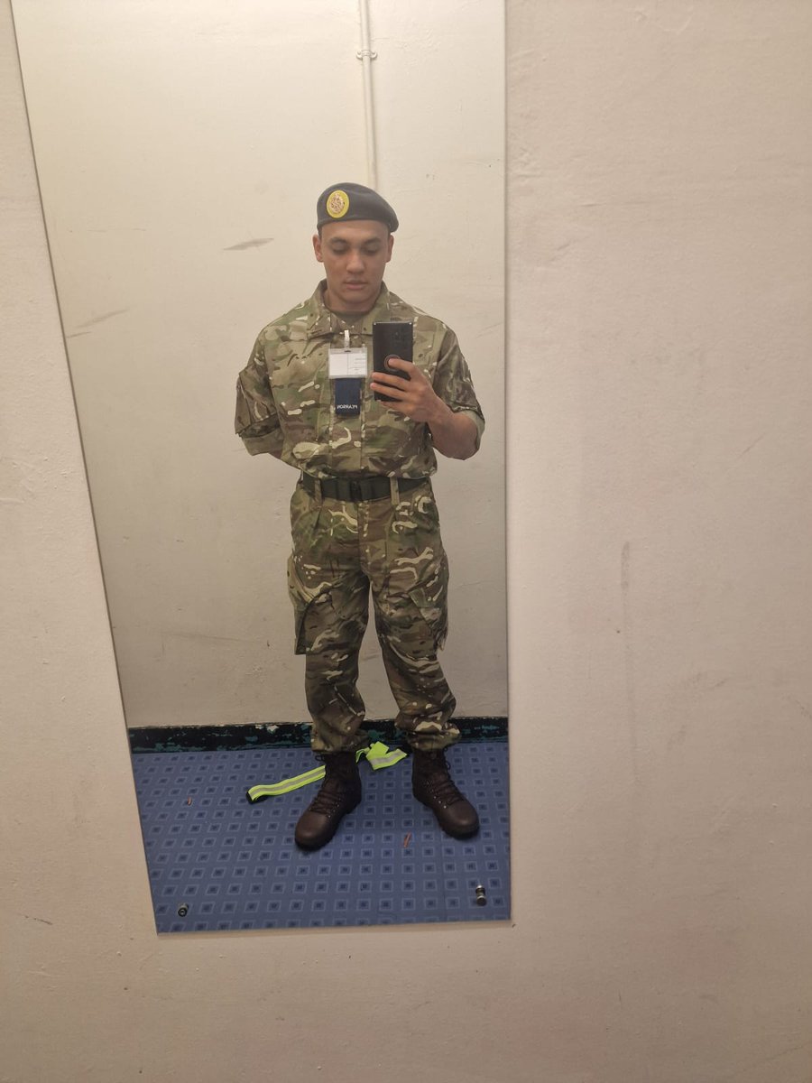 My son suited and booted and ready for his basic training. I'm so proud of you my darling boy. You are so ready for this 🙌🏾 @RoyalAirForce #ProudMum