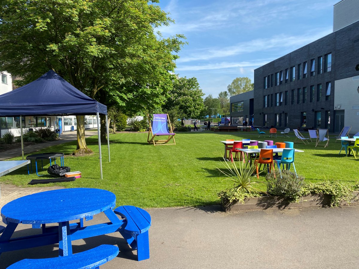 Open Day is starting in glorious weather from 10am to 1pm. Including: ✅ Apprenticeship talks at 10:30am & 11:30am ✅ T Levels talks at 11am ✅ Higher education options with @uc_oldham ✅ Free food & ice cream + more!