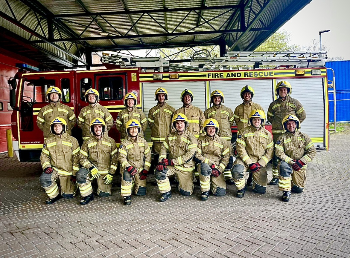 Show your support for our trainee Firefighters taking on a mountainous challenge today, walking up Butser Hill in full kit with the aim of reaching the equivalent of the height of Mount Everest to raise funds for @firefighters999 bit.ly/climbT124 🍀 Best of luck team