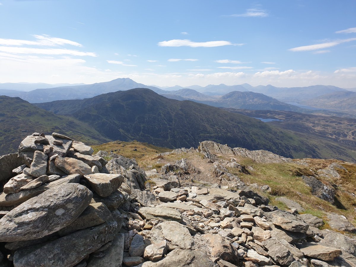 Over 25 years since I was last up Ben Venue in the Trossachs. Forgotten what a fine hill it is, commanding some outstanding views, even in the hazy conditions I encountered 👍