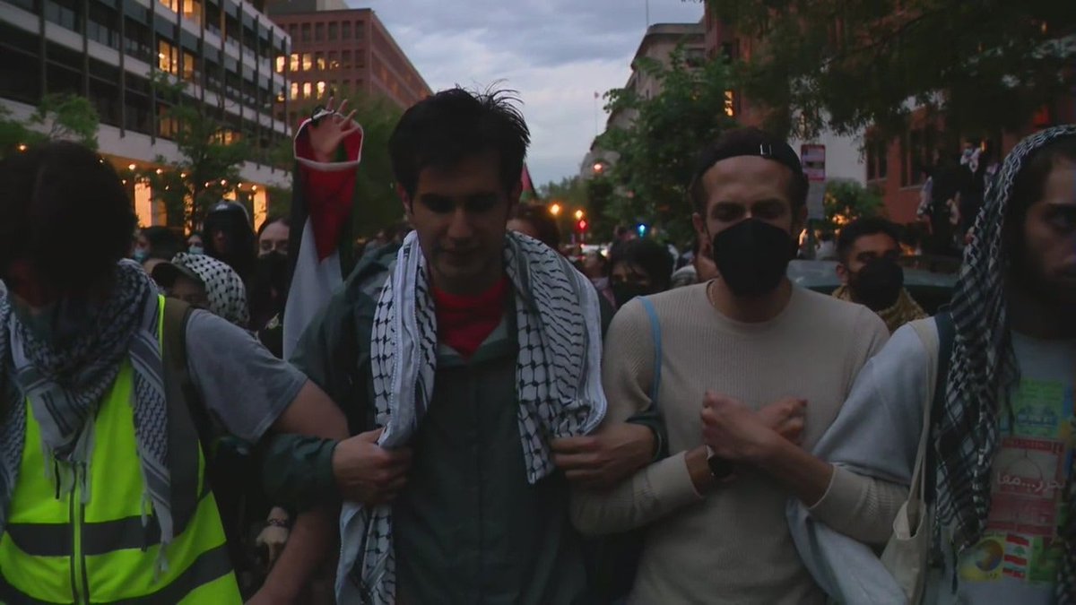 GWU protest continues after 33 arrested in clash with police fox2detroit.com/news/gwu-prote…
