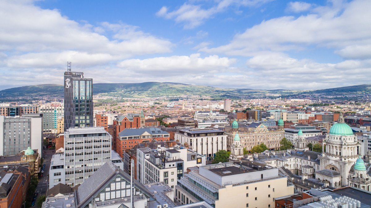Belfast Region City Deal and Innovate UK have announced a £37.6m investment in the UK Digital Twin Centre, a centre of excellence that will revolutionise how industries develop products, services and systems across the UK. @DigiCatapult Read more 👉 belfast247onair.com/revolutionary-…