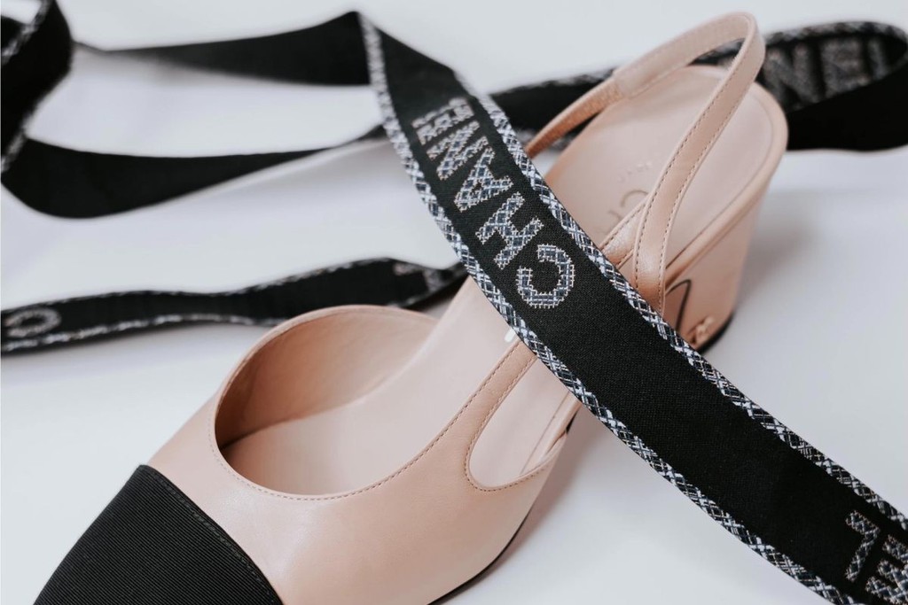 Should your beliefs determine where you feel comfortable, where you want to shop and what brands you want to support?  When it comes to the world of luxury do luxury brand consumers even care about values? 

Read more 👉 lttr.ai/AScOJ

#LuxuryBrands #DesignerFashion