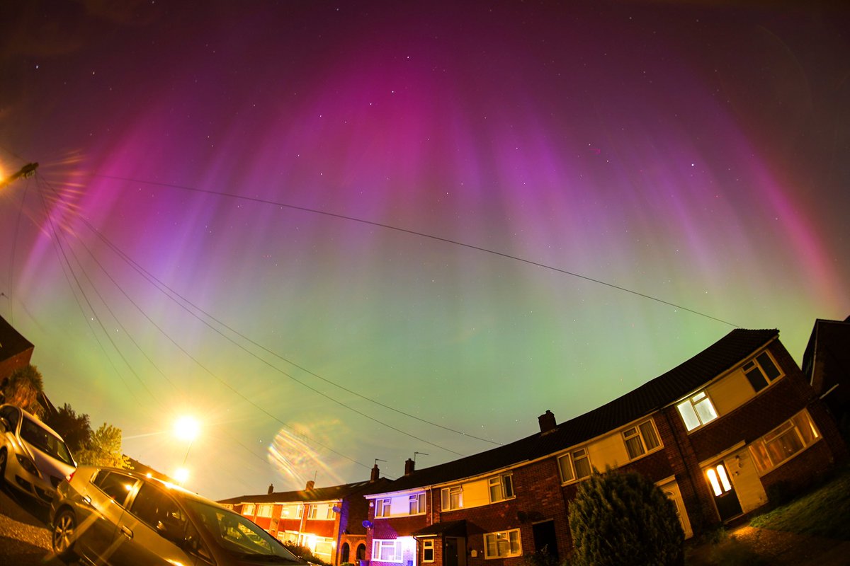 Aurora Borealis in the UK, never thought I’d see it with my own eyes