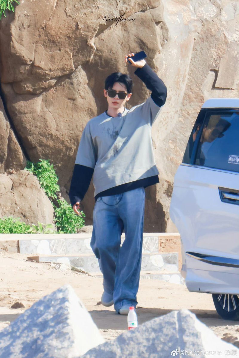 1812lllllleiiii's tweet photo. วันนี้แต่งตัวปุ๊กปิ๊กน่ารักมากกก

#เฉิงเหล่ย #ChengLei #丞磊
#旅行任意门 https://t.co/vhHaaqDHWE
