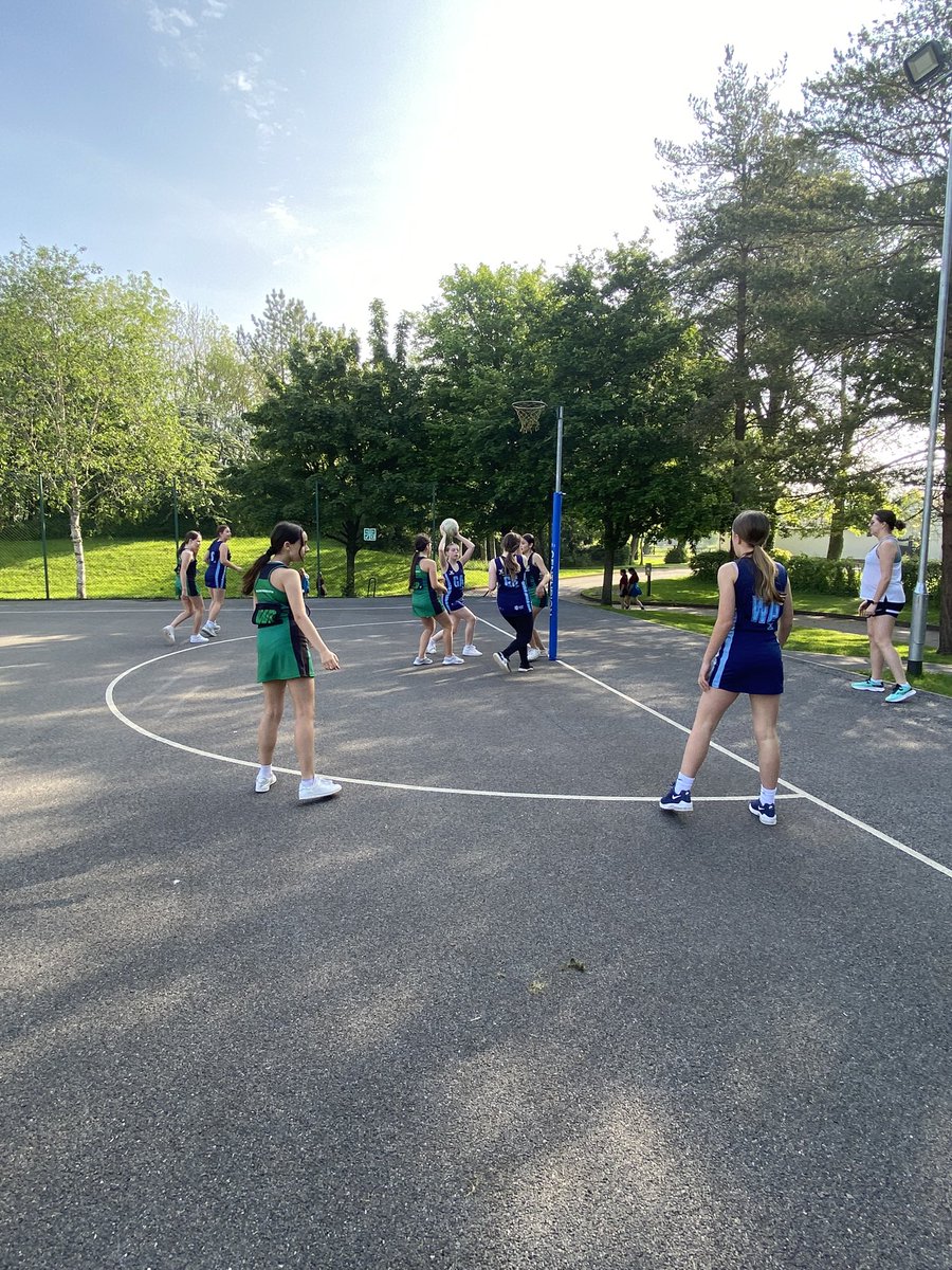 HanhamPE's tweet photo. First game for year 8 and a win! 🥳 @HanhamWoods @Cabotfederation @PGLTravel #hanhamkidscan https://t.co/sSz81tTAG8
