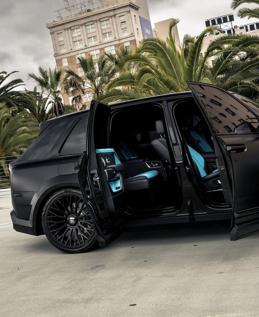 _Autocars's tweet image. Widebody Rolls Royce Cullinan