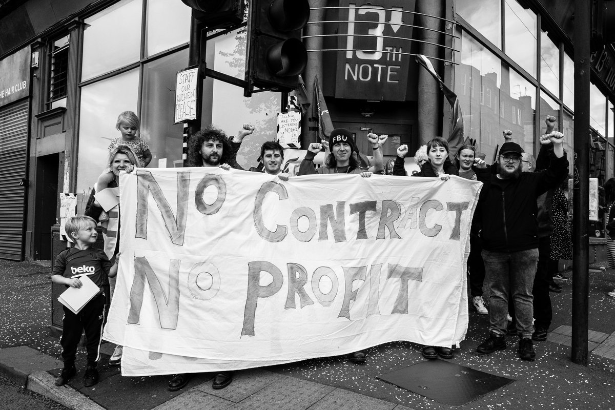 🚨 Support our campaign to reopen the 13th Note as a workers’ cooperative. 💼 We bid for the lease this month and need your support to show the council and city properties why @13thNoteWorkers are the ONLY option! 🫡 megaphone.org.uk/petitions/save…
