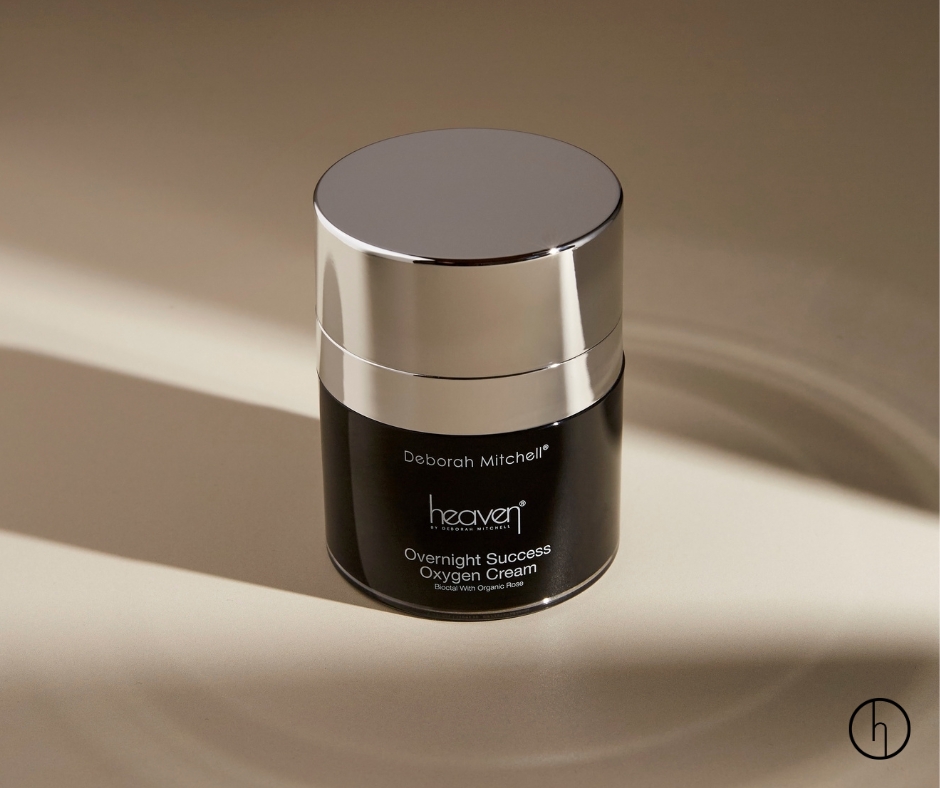 How to use Overnight Success Oxygen Cream 💤 Apply to dry skin after cleansing in the evening and let this cream get to work overnight to plump and nourish your skin ☁️

Shop here: shop.heavenskincare.com/overnight-succ…

#HeavenSkincare #OrganicSkincare #skingoals #healthyskin #cleanskincare