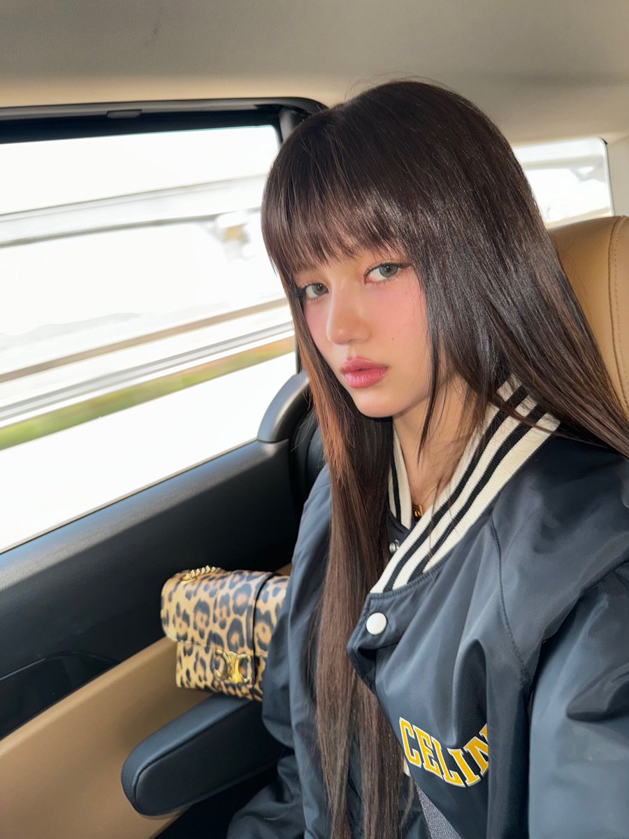 fromnwjns's tweet image. [240511] 📞🐶

#다니엘 #Danielle