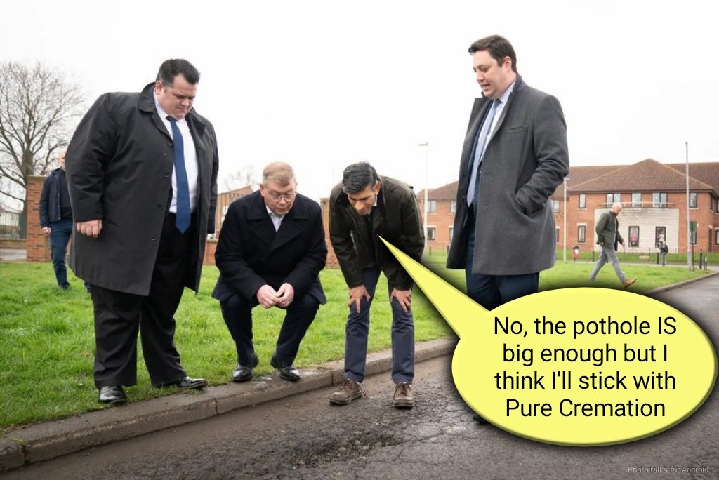 CardinalBiggle2's tweet photo. @SydesJokes @Leighod63 @mrs___dee @kingericc @BettyWarton @BcPaul4004 @sara_wade @stfcphil @CharlieParish1 @Bits_Missing @colinpennkenny @CoolCatalonia @MrWRF @joycebragg47 @PoulMorgan @westerhampete @HeathenSays @Coupdetat231 @cesar_A_triana @wsjtc02 Thank you Colin, some EXCELLENT tweets there. Following all!
#FBPE #FridayFB https://t.co/DYoUZtNc9P